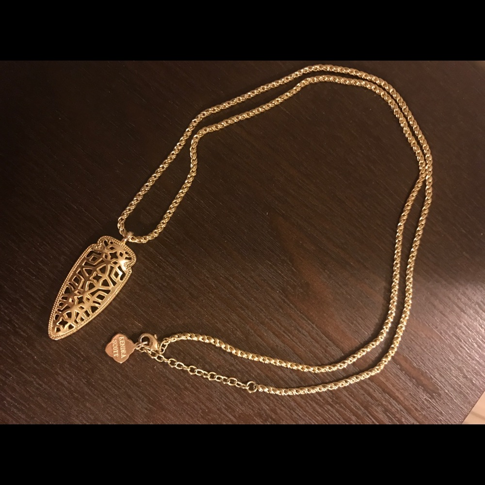 Kendra Scott Set